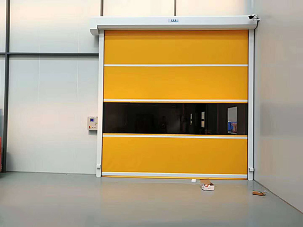 電動(dòng)pvc快速卷簾門(mén)