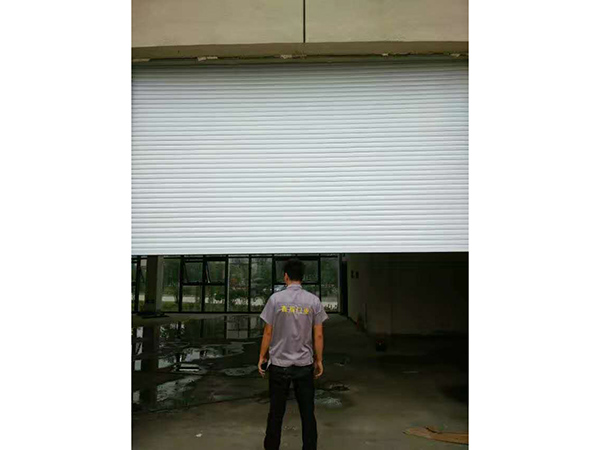 電動抗風(fēng)卷簾門