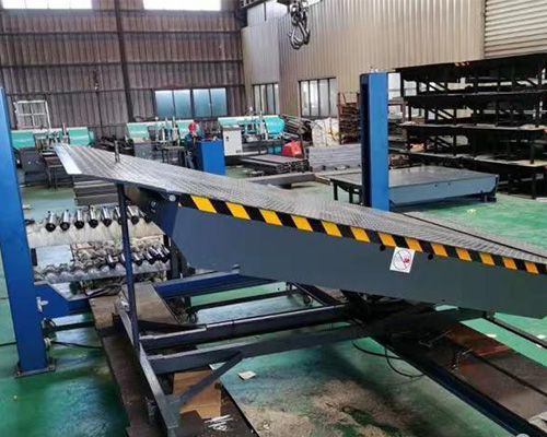 固定式登車橋，卸貨平臺(tái) 